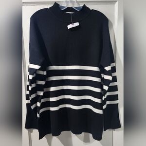 NWT Elegant Oversized Black and White Striped Crew Neck Sweater size XL